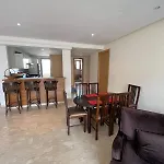 Appartement Vue Sur Piscine