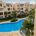 Appartement Vue Sur Piscine